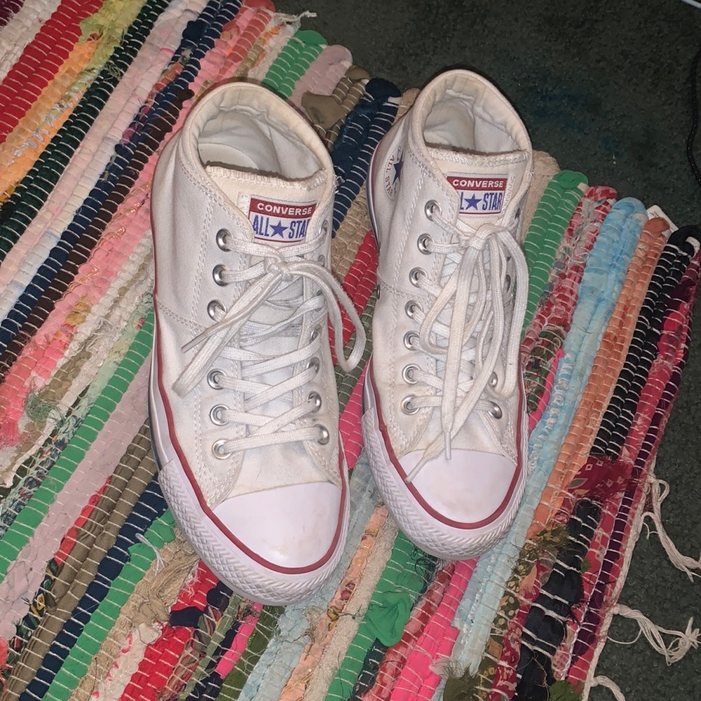Converse White 8.5